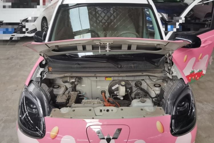 Used Wuling Hongguang MINIEV 2025 Four-Door Version Premium Edition Engine Bay