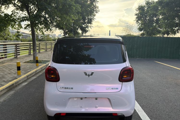 Used Wuling Hongguang MINIEV 2025 Four-Door Version Zhenxiang+ Edition Exterior 6