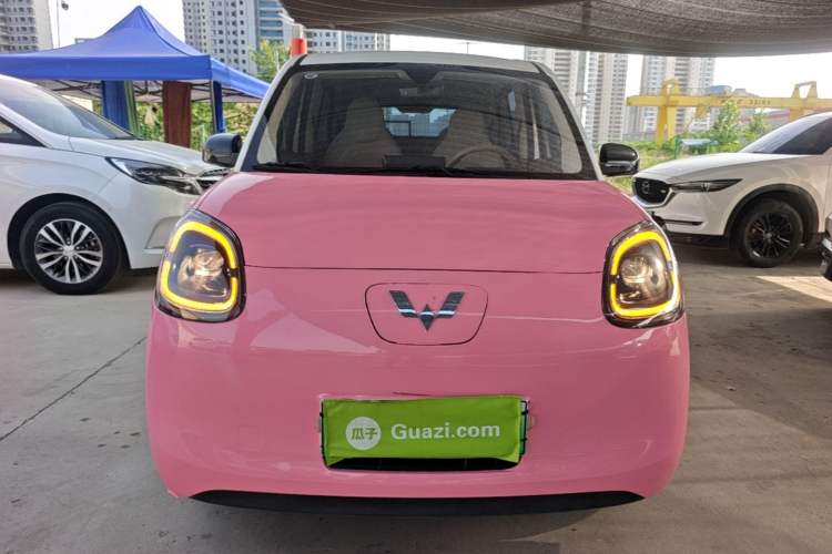 Used Wuling Hongguang MINIEV 2025 Four-Door Version Premium Edition Front