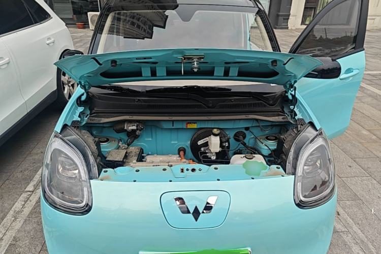 Used Wuling Hongguang MINIEV 2025 Four-Door Version Advanced Edition Engine Bay