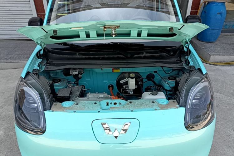 Used Wuling Hongguang MINIEV 2025 Four-Door Version Advanced Edition Engine Bay