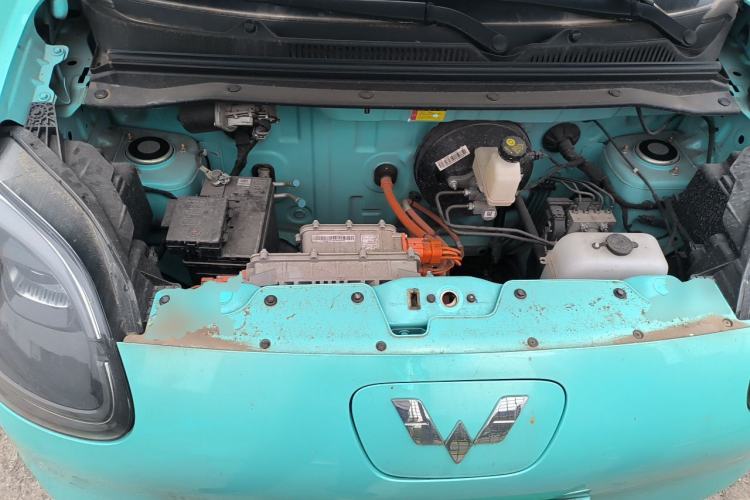 Used Wuling Hongguang MINIEV 2025 Four-Door Version Premium Edition Engine Bay
