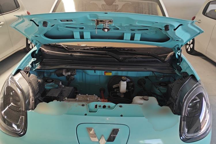 Used Wuling Hongguang MINIEV 2025 Four-Door Version Premium Edition Engine Bay