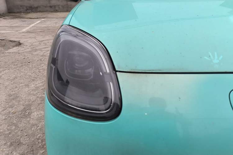 Used Wuling Hongguang MINIEV 2025 Four-Door Version Premium Edition Exterior 6