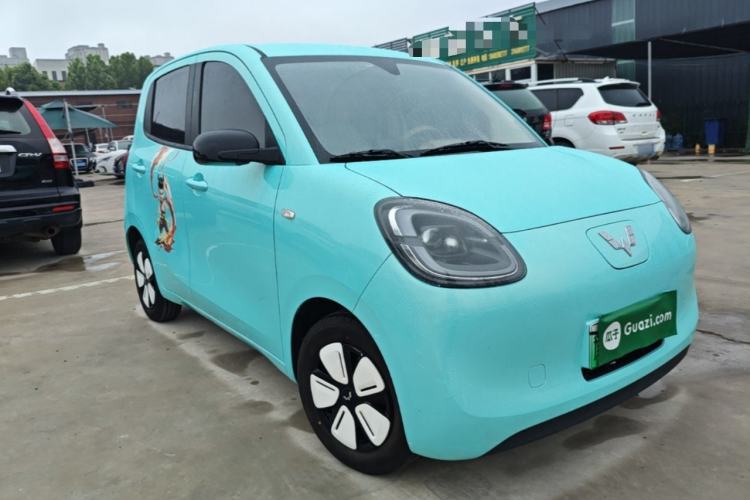 Used Wuling Hongguang MINIEV 2025 Four-Door Version Premium Edition Front Right 45 Deg