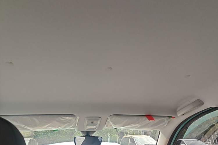 Used Wuling Hongguang MINIEV 2025 Four-Door Version Advanced Edition Headliner