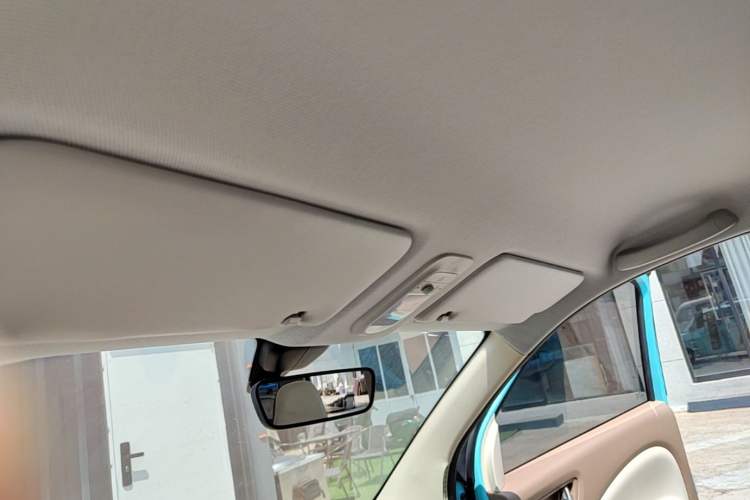 Used Wuling Hongguang MINIEV 2025 Four-Door Version Advanced Edition Headliner