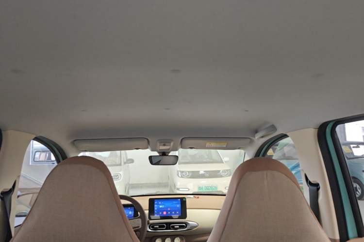 Used Wuling Hongguang MINIEV 2025 Four-Door Version Premium Edition Headliner