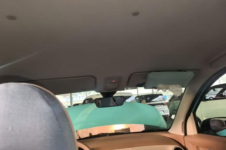 Used Wuling Hongguang MINIEV 2025 Four-Door Version Advanced Edition Headliner