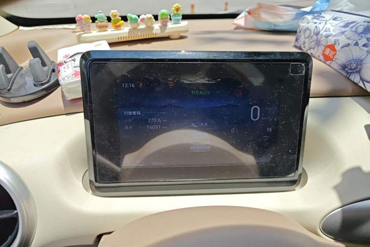 Used Wuling Hongguang MINIEV 2025 Four-Door Version Advanced Edition Instrument Cluster