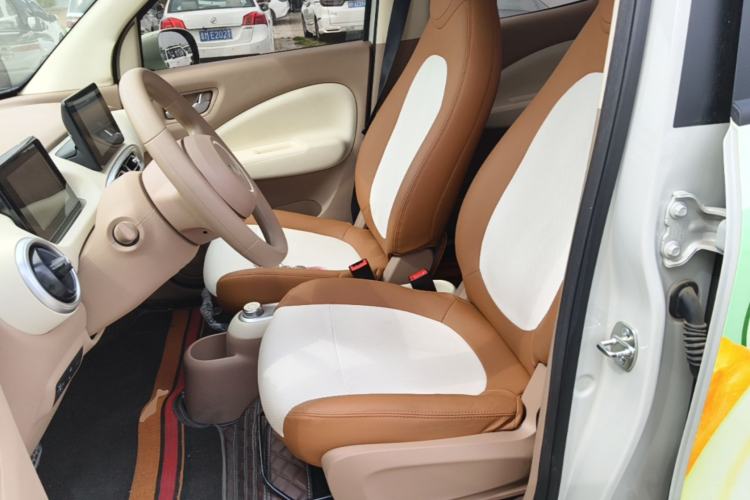 Used Wuling Hongguang MINIEV 2025 Four-Door Version Premium Edition Left Front Seat