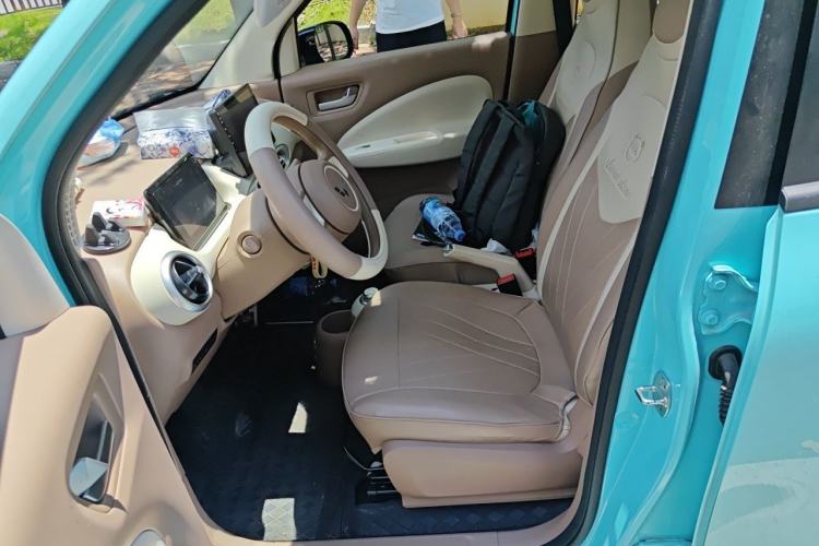 Used Wuling Hongguang MINIEV 2025 Four-Door Version Advanced Edition Left Front Seat