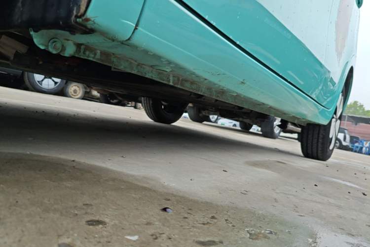 Used Wuling Hongguang MINIEV 2025 Four-Door Version Premium Edition Left Side Sill