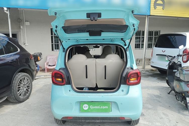 Used Wuling Hongguang MINIEV 2025 Four-Door Version Premium Edition Trunk