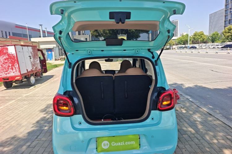 Used Wuling Hongguang MINIEV 2025 Four-Door Version Premium Edition Trunk