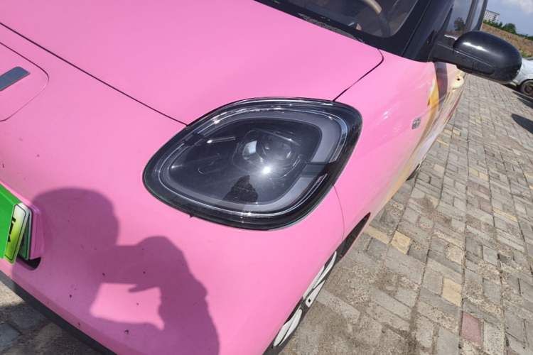 Used Wuling Hongguang MINIEV 2025 Four-Door Version Premium Edition Left Front Headlight