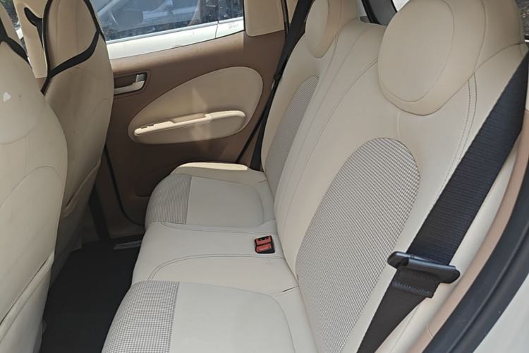 Used Wuling Hongguang MINIEV 2025 Four-Door Version Advanced Edition Left Rear Seat
