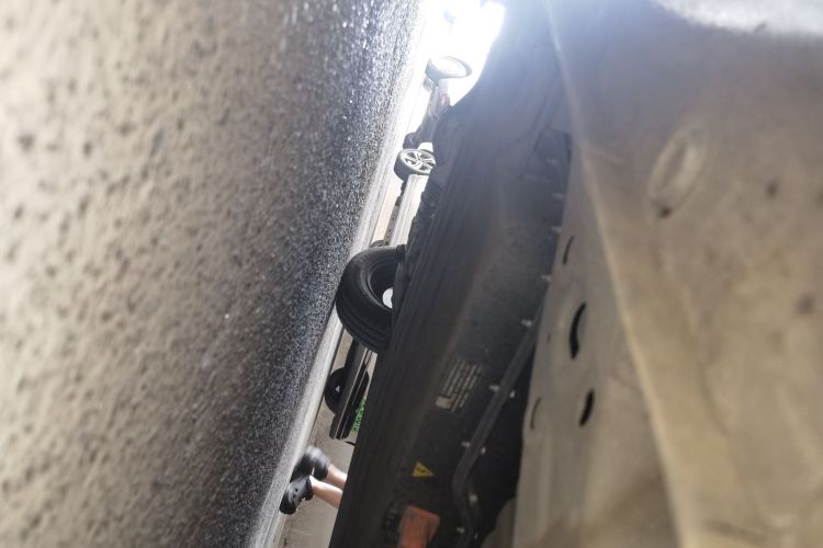 Used Wuling Hongguang MINIEV 2025 Four-Door Version Zhenxiang+ Edition Chassis Front Right