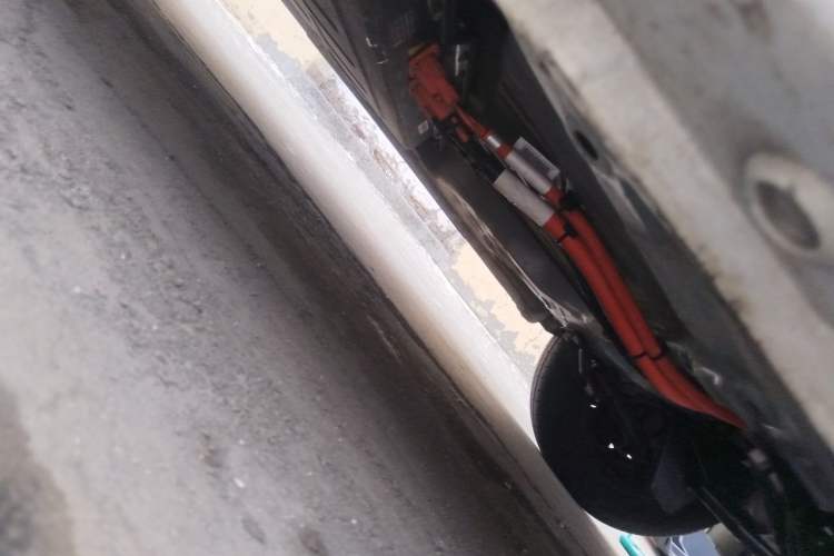 Used Wuling Hongguang MINIEV 2025 Four-Door Version Advanced Edition Chassis Front Right