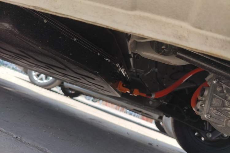 Used Wuling Hongguang MINIEV 2025 Four-Door Version Advanced Edition Chassis Rear Left