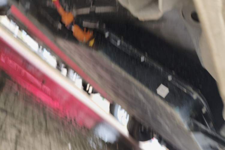 Used Wuling Hongguang MINIEV 2025 Four-Door Version Advanced Edition Chassis Rear Right
