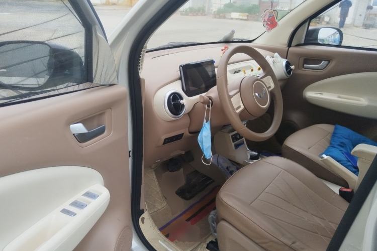 Used Wuling Hongguang MINIEV 2025 Four-Door Version Advanced Edition Driver Seat
