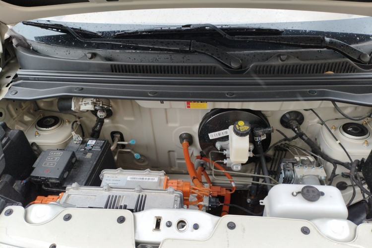 Used Wuling Hongguang MINIEV 2025 Four-Door Version Advanced Edition Engine Bay