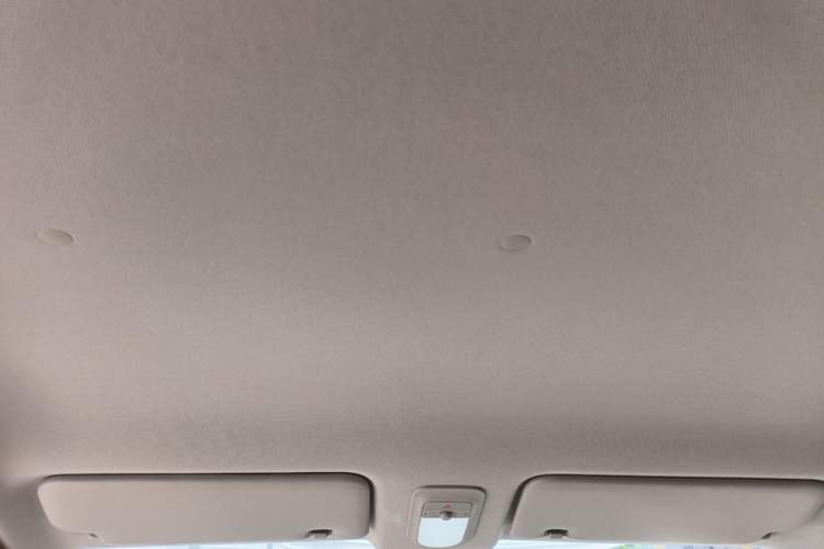 Used Wuling Hongguang MINIEV 2025 Four-Door Version Advanced Edition Headliner
