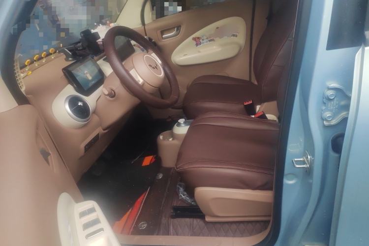 Used Wuling Hongguang MINIEV 2025 Four-Door Version Zhenxiang+ Edition Left Front Seat