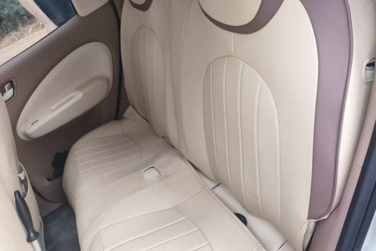 Used Wuling Hongguang MINIEV 2025 Four-Door Version Advanced Edition Left Rear Seat