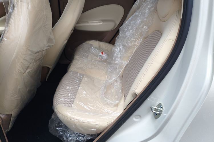 Used Wuling Hongguang MINIEV 2025 Four-Door Version Advanced Edition Left Rear Seat