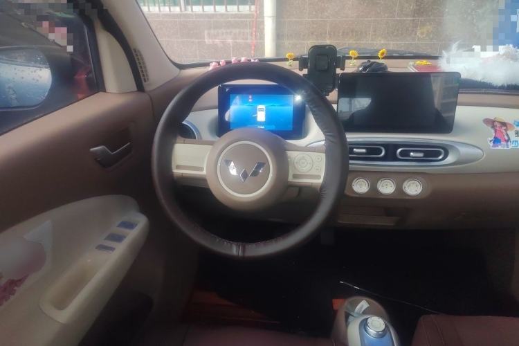 Used Wuling Hongguang MINIEV 2025 Four-Door Version Zhenxiang+ Edition Steering Wheel