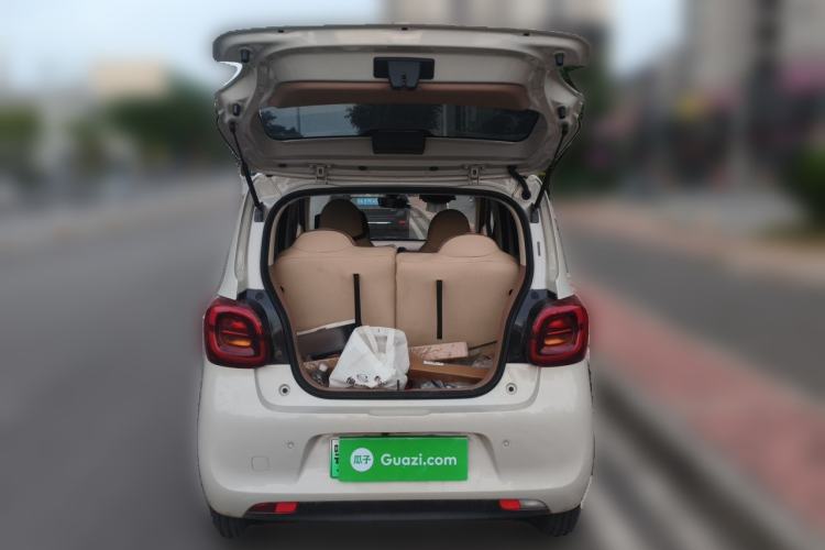 Used Wuling Hongguang MINIEV 2025 Four-Door Version Advanced Edition Trunk