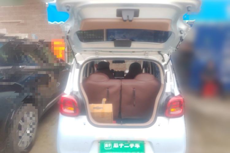 Used Wuling Hongguang MINIEV 2025 Four-Door Version Zhenxiang+ Edition Trunk