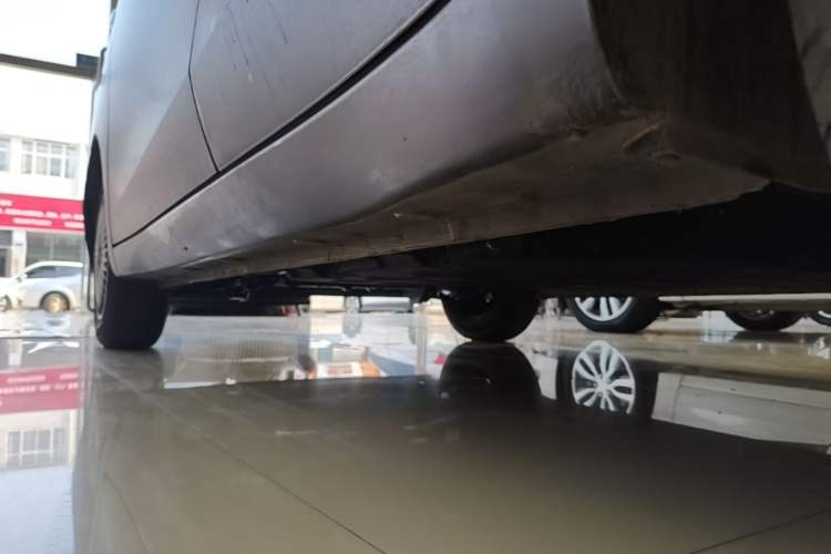 Used Wuling Hongguang MINIEV 2025 Four-Door Version Advanced Edition Left Side Sill