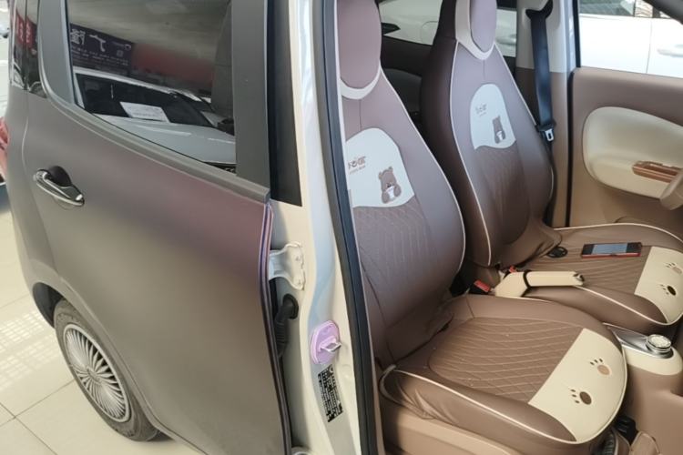 Used Wuling Hongguang MINIEV 2025 Four-Door Version Advanced Edition Right Front Seat