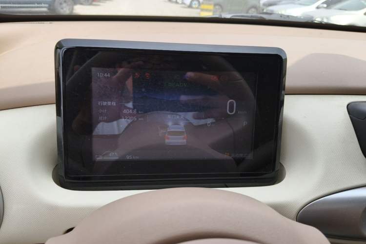 Used Wuling Hongguang MINIEV 2025 Four-Door Version Premium Edition Instrument Cluster