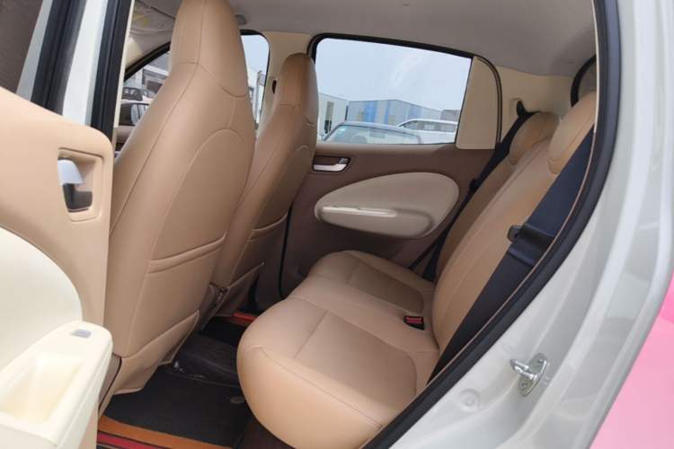 Used Wuling Hongguang MINIEV 2025 Four-Door Version Premium Edition Left Rear Seat