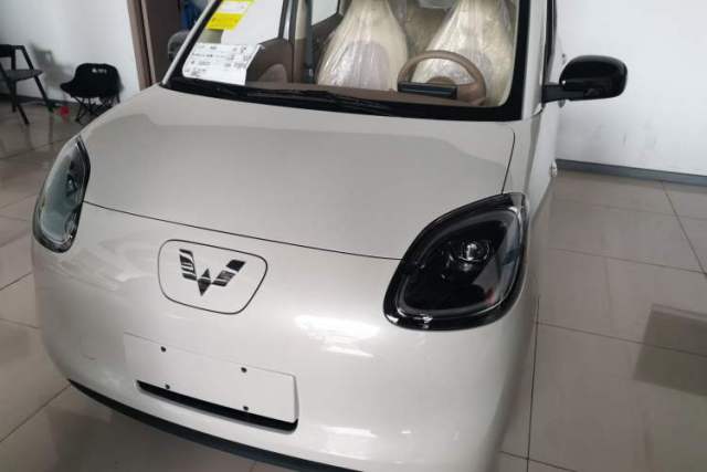 Used Wuling Hongguang MINIEV 2025 Four-Door Version Advanced Edition
