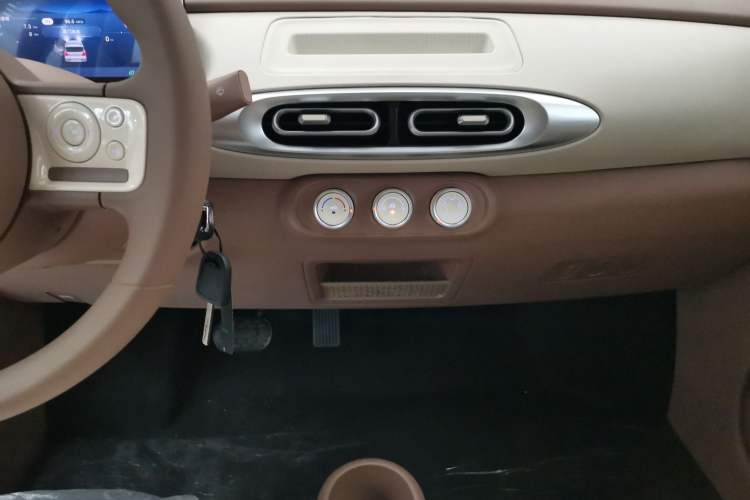 Used Wuling Hongguang MINIEV  Audio And AC Panel