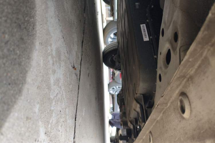Used Wuling Hongguang MINIEV 2025 Four-Door Version Advanced Edition Chassis Front Left