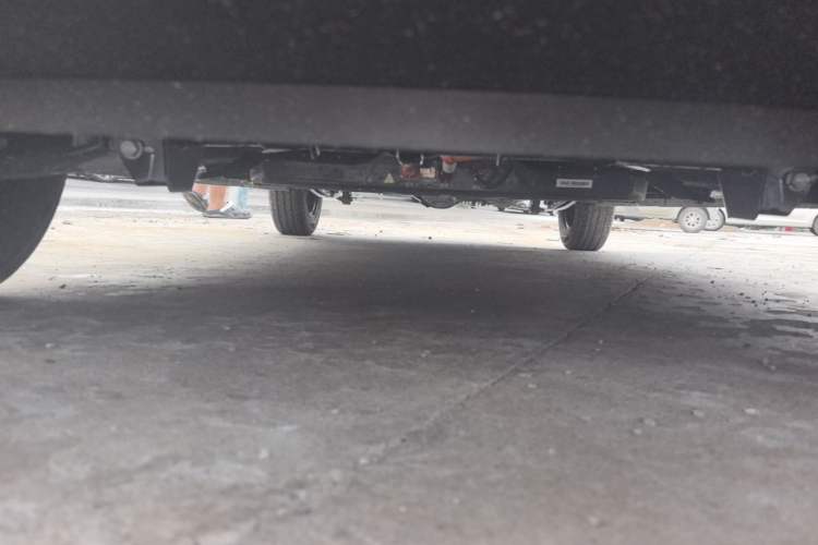 Used Wuling Hongguang MINIEV 2025 Four-Door Version Advanced Edition Chassis Front