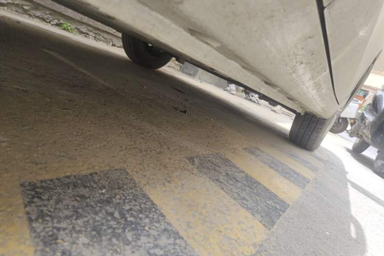 Used Wuling Hongguang MINIEV 2025 Four-Door Version Zhenxiang+ Edition Chassis Rear Right