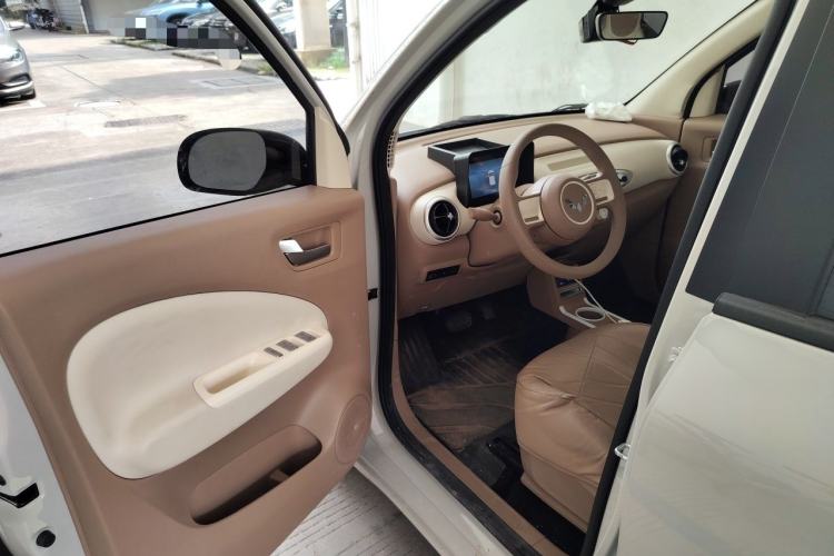 Used Wuling Hongguang MINIEV 2025 Four-Door Version Advanced Edition Driver Seat