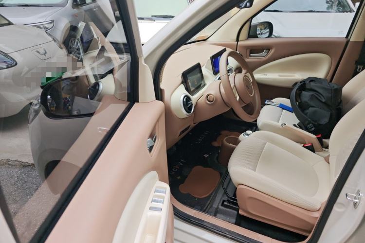Used Wuling Hongguang MINIEV 2025 Four-Door Version Advanced Edition Driver Seat