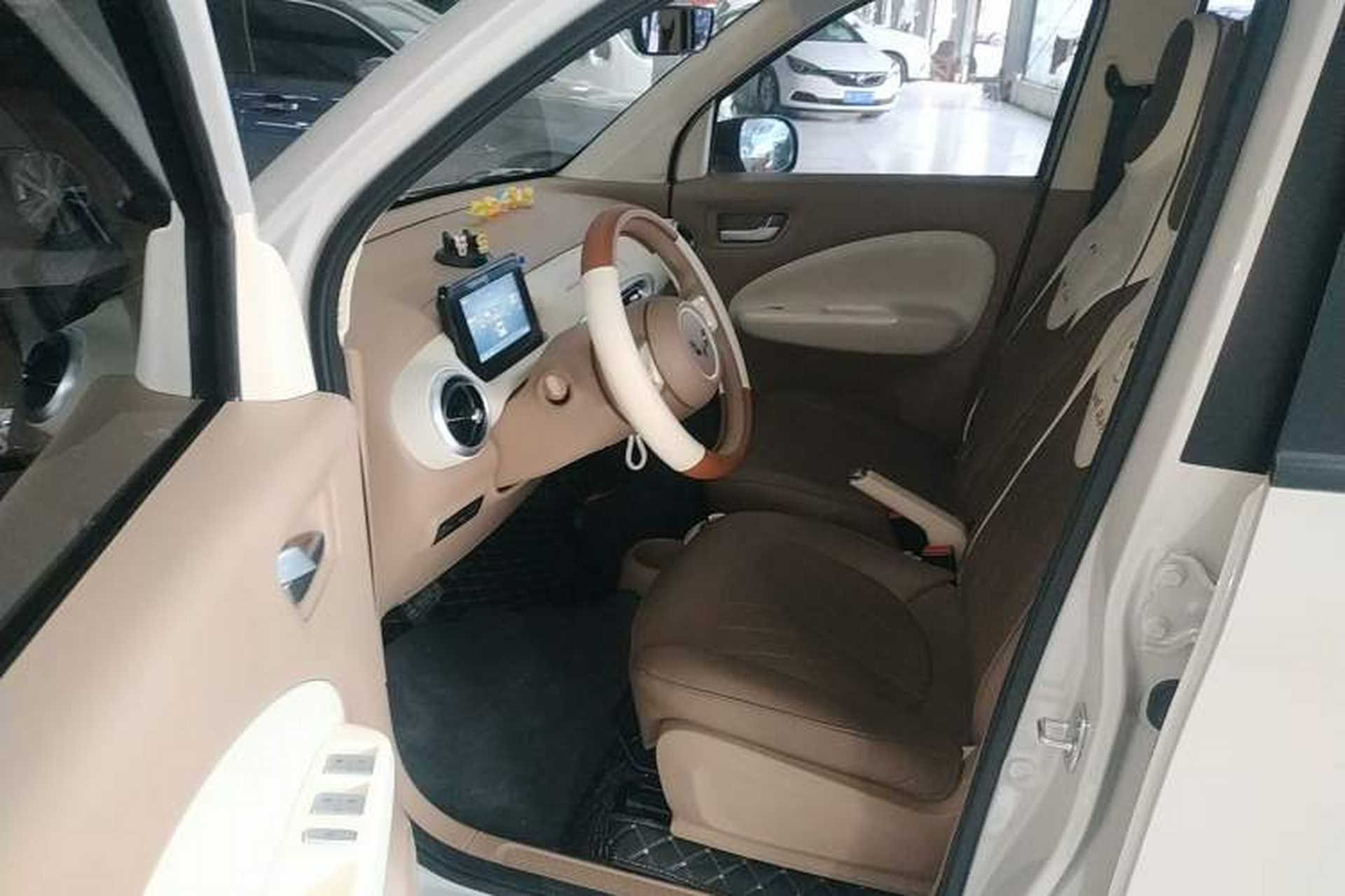 Used Wuling Hongguang MINIEV 2025 Four-Door Version Advanced Edition Driver Seat