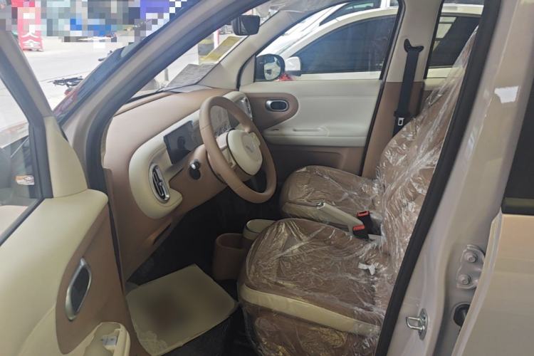 Used Wuling Hongguang MINIEV 2025 Four-Door Version Advanced Edition Driver Seat