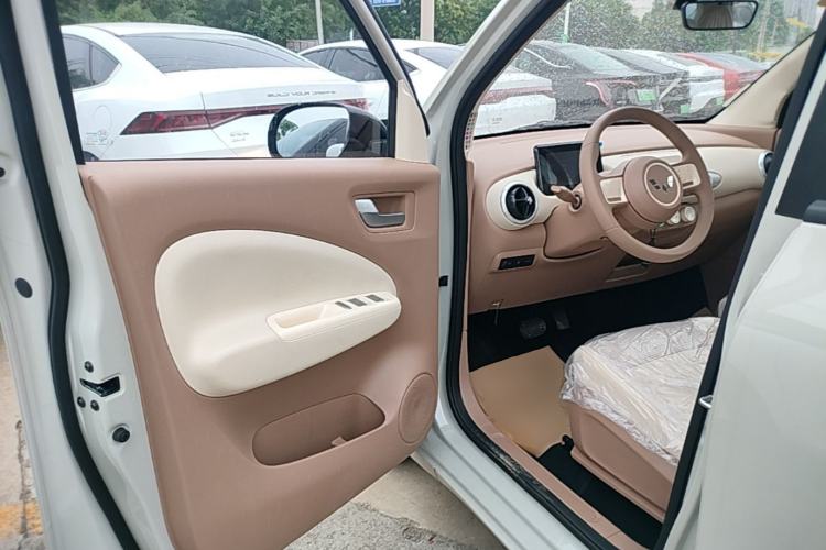 Used Wuling Hongguang MINIEV 2025 Four-Door Version Advanced Edition Driver Seat
