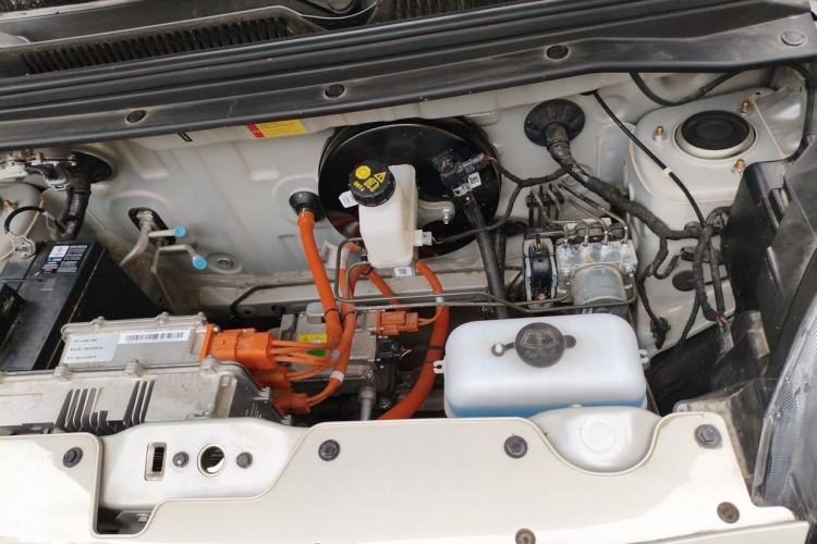 Used Wuling Hongguang MINIEV 2025 Four-Door Version Advanced Edition Engine Bay