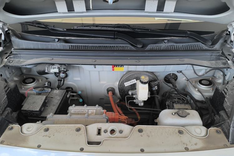 Used Wuling Hongguang MINIEV 2025 Four-Door Version Advanced Edition Engine Bay